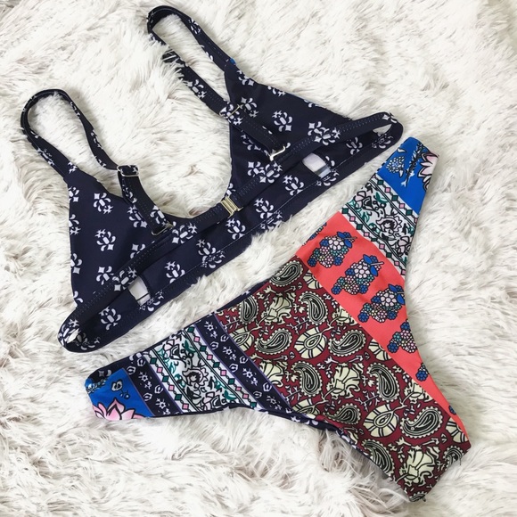 Sexy floral paisley boho festival cheeky bikini - Picture 4 of 8